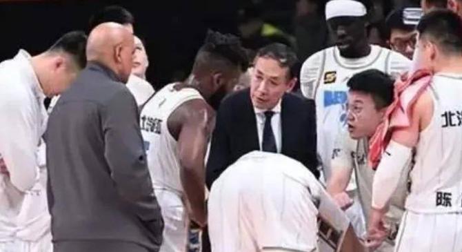 包含球员状态回勇，多次助攻破门的词条