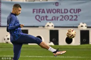 尼姆俱乐部 尼姆俱乐部